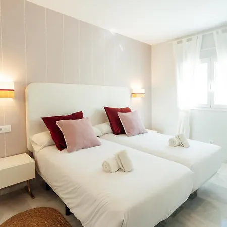 Reformed And Comfy- 2bd 2bth- Arenal