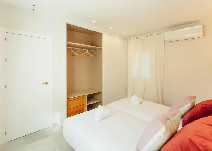 Stylish 2 Bedroom 2 Bathr - Cathedral Apartamento Sevilha